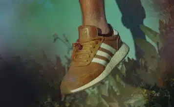 producttesting.adidas : Testez les produits Adidas, concurrents et alternatives person wearing brown adidas shoe